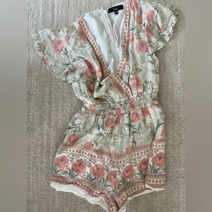 Lulu’s Pink Floral romper